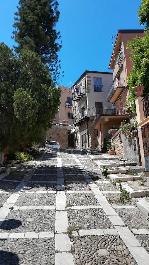 Dal Castello Al Mare Vila Castel di Tusa 0*,